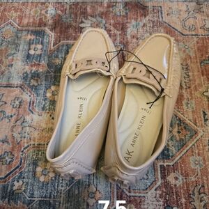 Ann Klein dress shoes